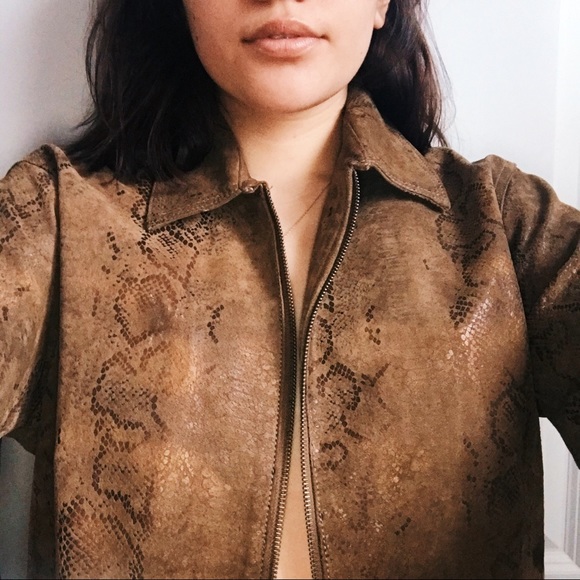 LEATHER/ FAUX SNAKE SKIN JACKET - Picture 3 of 3